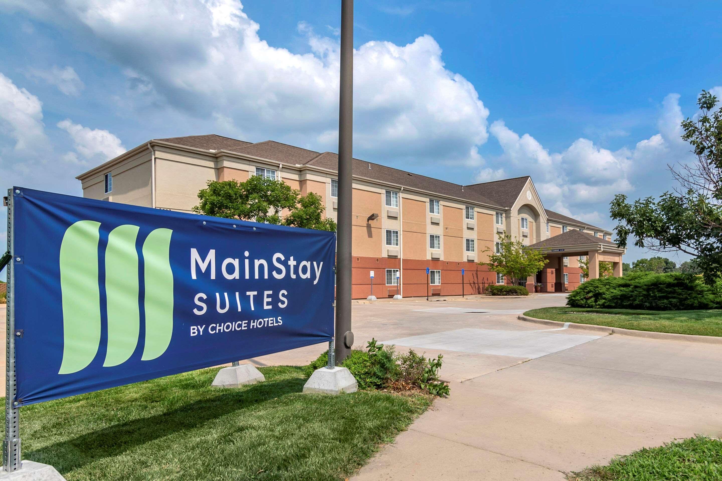 Mainstay Suites Emporia Luaran gambar