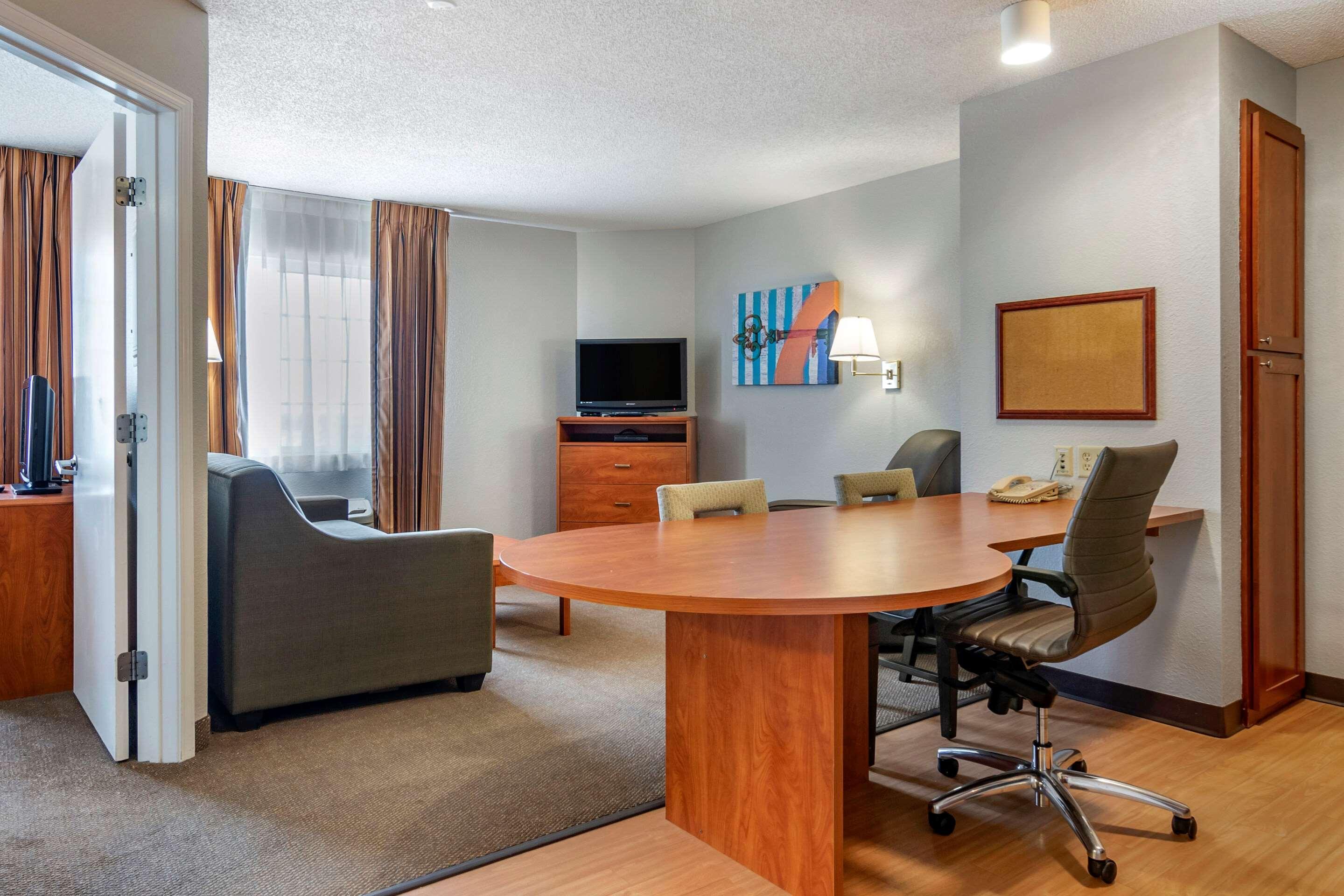 Mainstay Suites Emporia Luaran gambar
