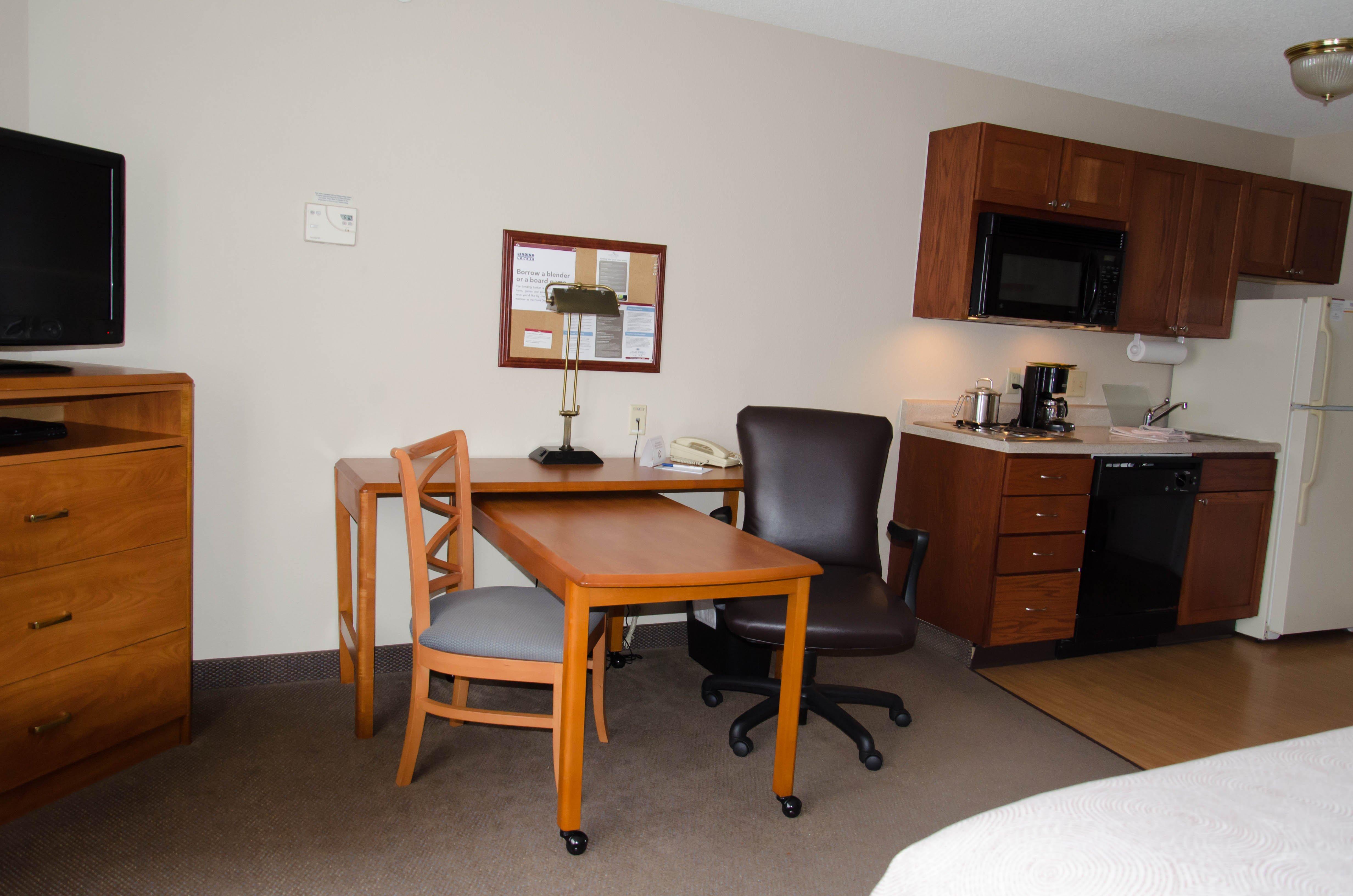 Mainstay Suites Emporia Luaran gambar